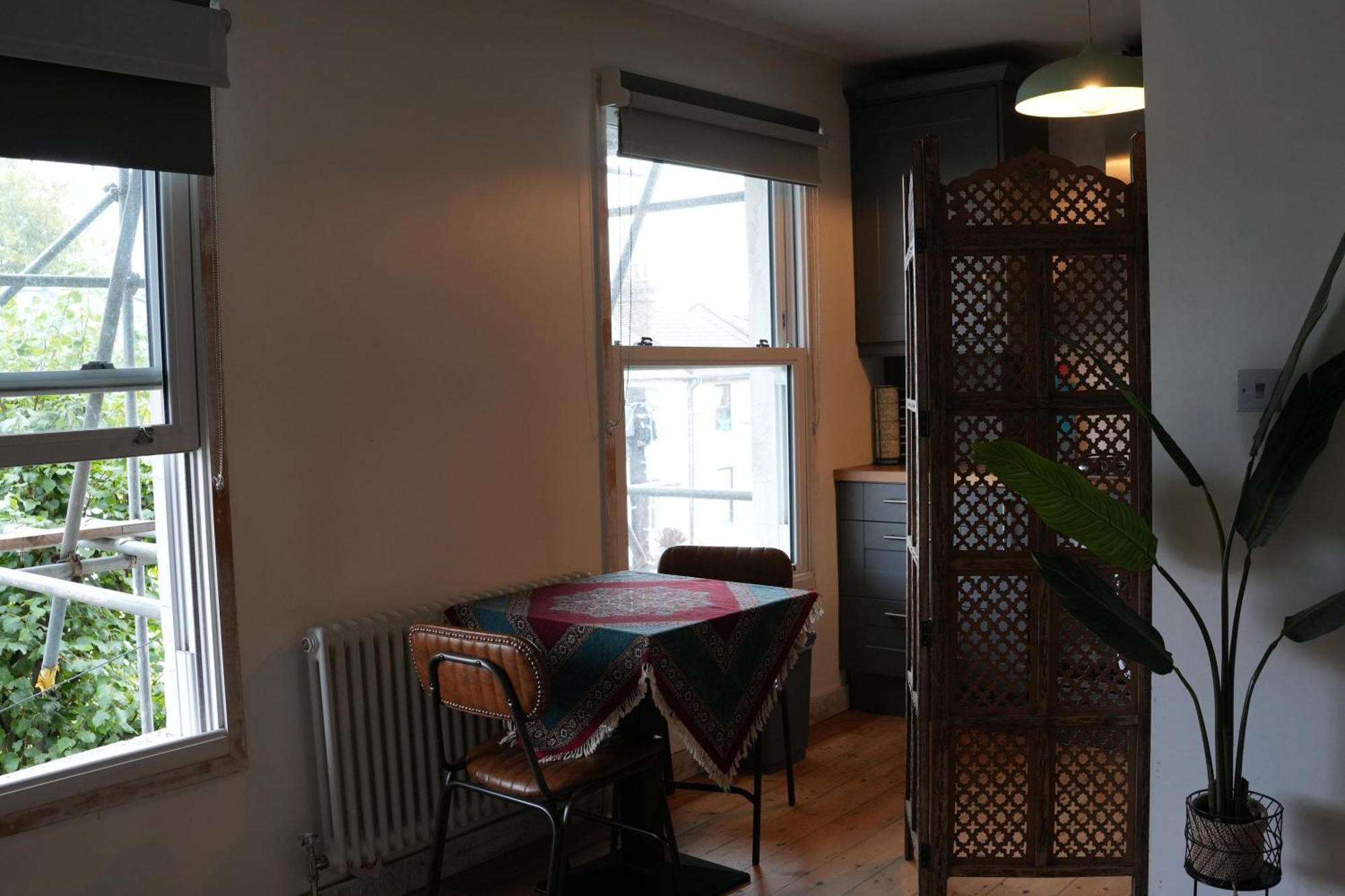 Stylish-Brockley-Entire Place Lägenhet London Exteriör bild